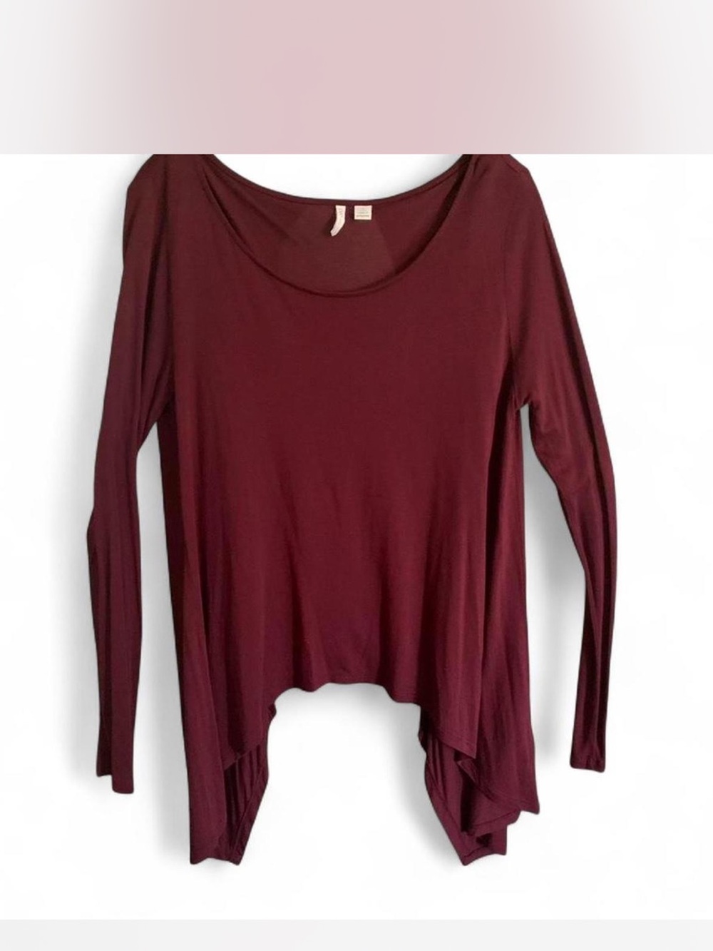 Cato Women's Long Sleeve Scoop Neck Top - Wine tulip hem size M